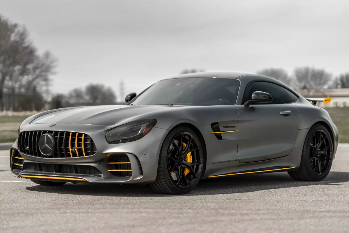 Our Mercedes Garage Services Epsom