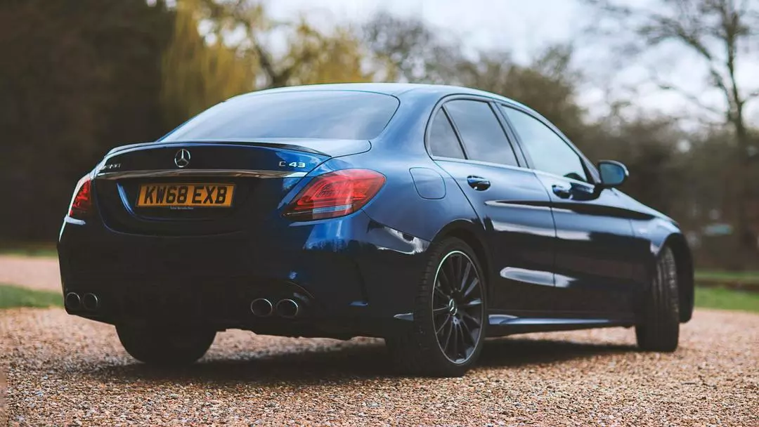 What Warning Lights Can Lead To Mot Failure?